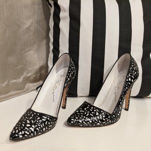 Alice and Olivia Black and White Pumps - Size 6.5